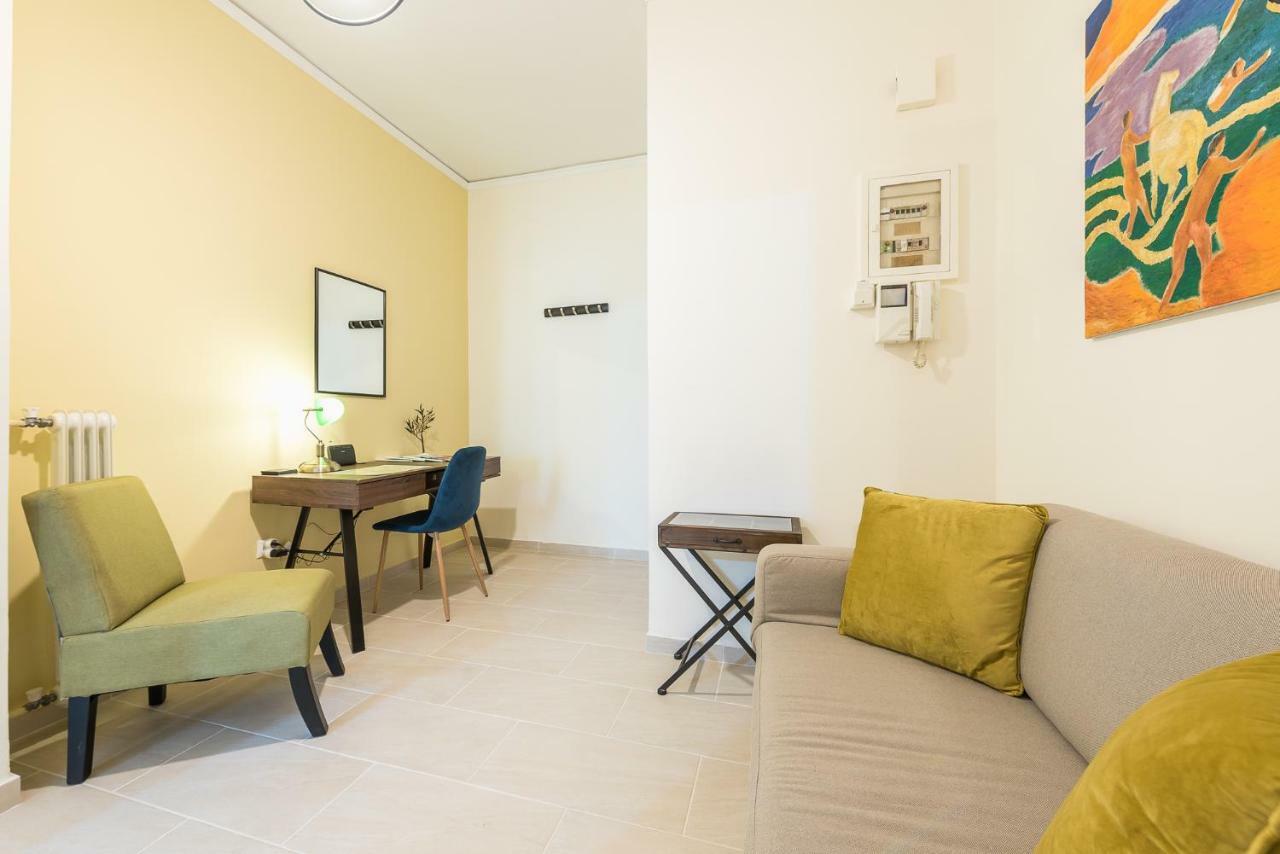 Stylish Kerameikos Apartment By Cloudkeys Athén Kültér fotó