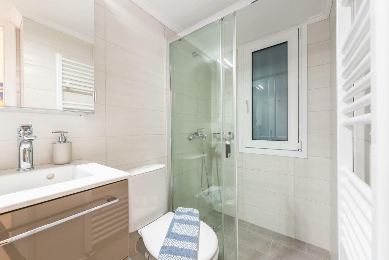 Stylish Kerameikos Apartment By Cloudkeys Athén Kültér fotó